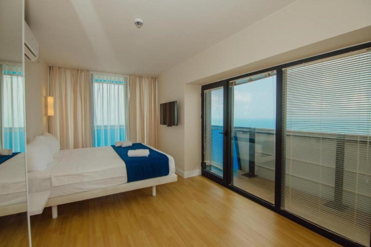 Superior Apartments Orbi City Sea View 巴统 外观 照片