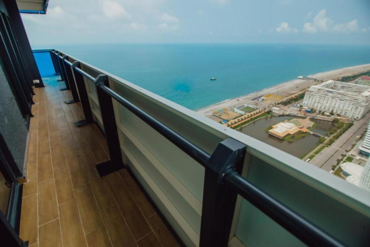 Superior Apartments Orbi City Sea View 巴统 外观 照片