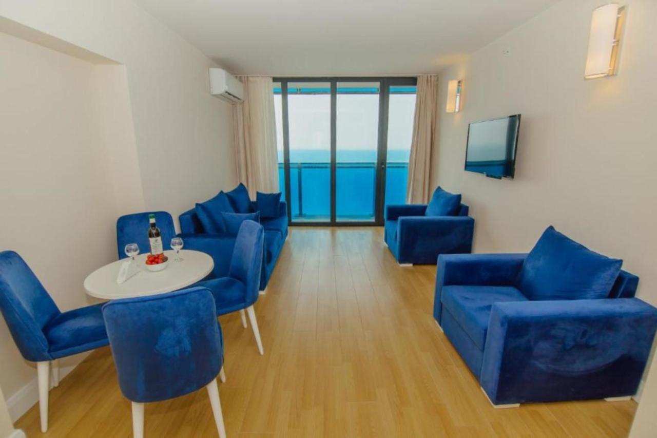 Superior Apartments Orbi City Sea View 巴统 外观 照片