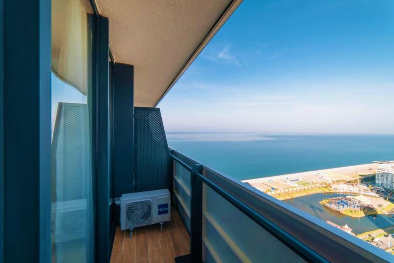 Superior Apartments Orbi City Sea View 巴统 外观 照片