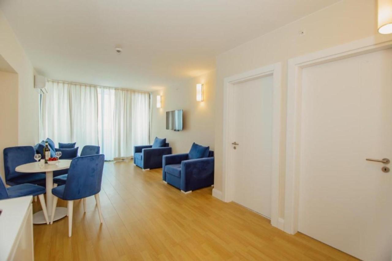 Superior Apartments Orbi City Sea View 巴统 外观 照片