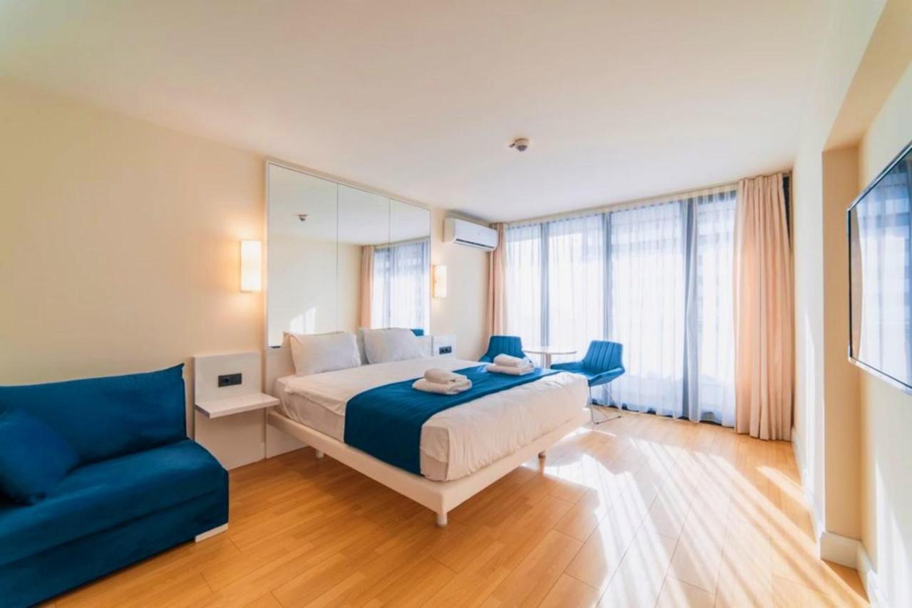 Superior Apartments Orbi City Sea View 巴统 外观 照片